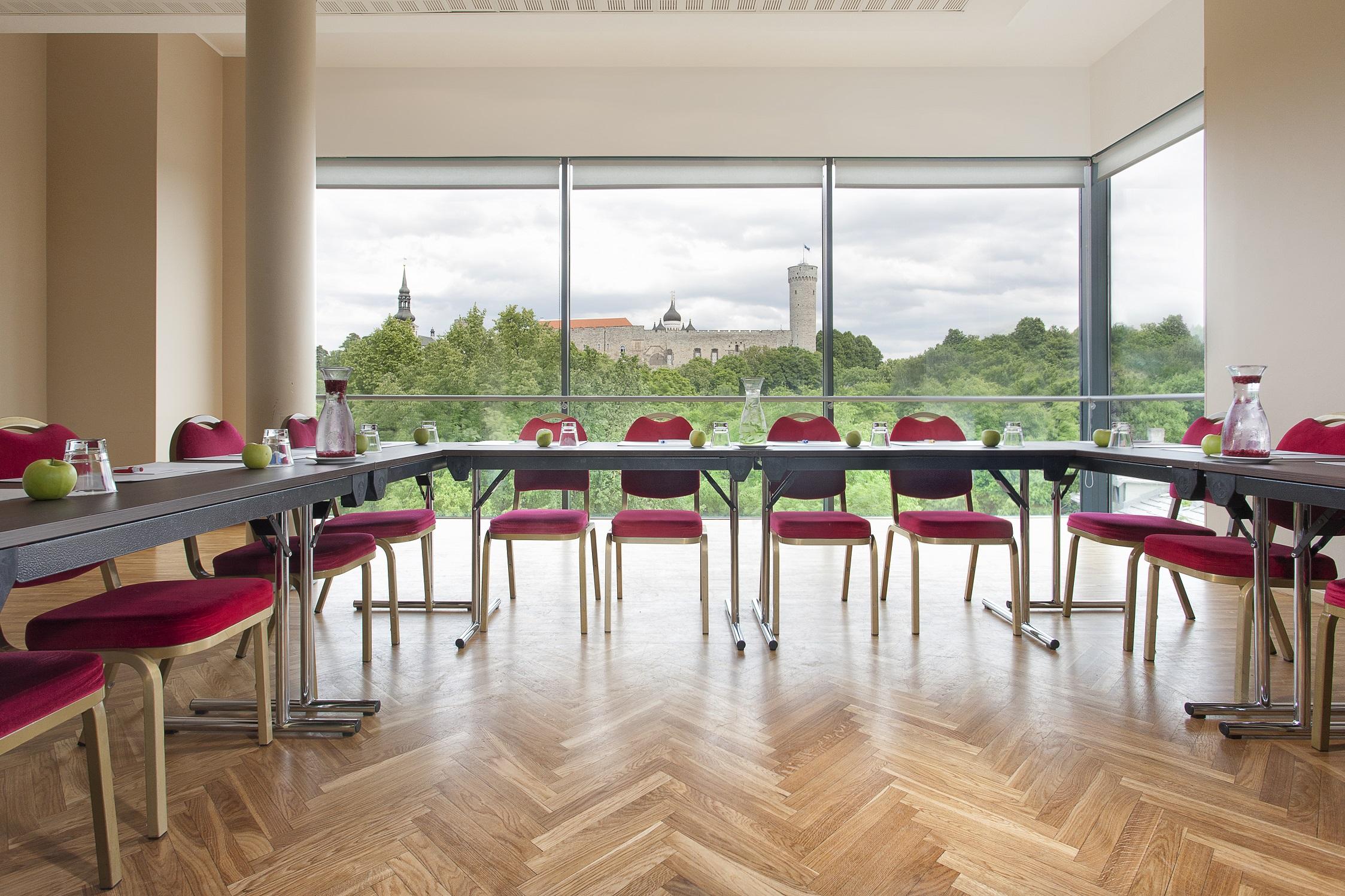 Hotel Park By Radisson Meriton Conference & 4*