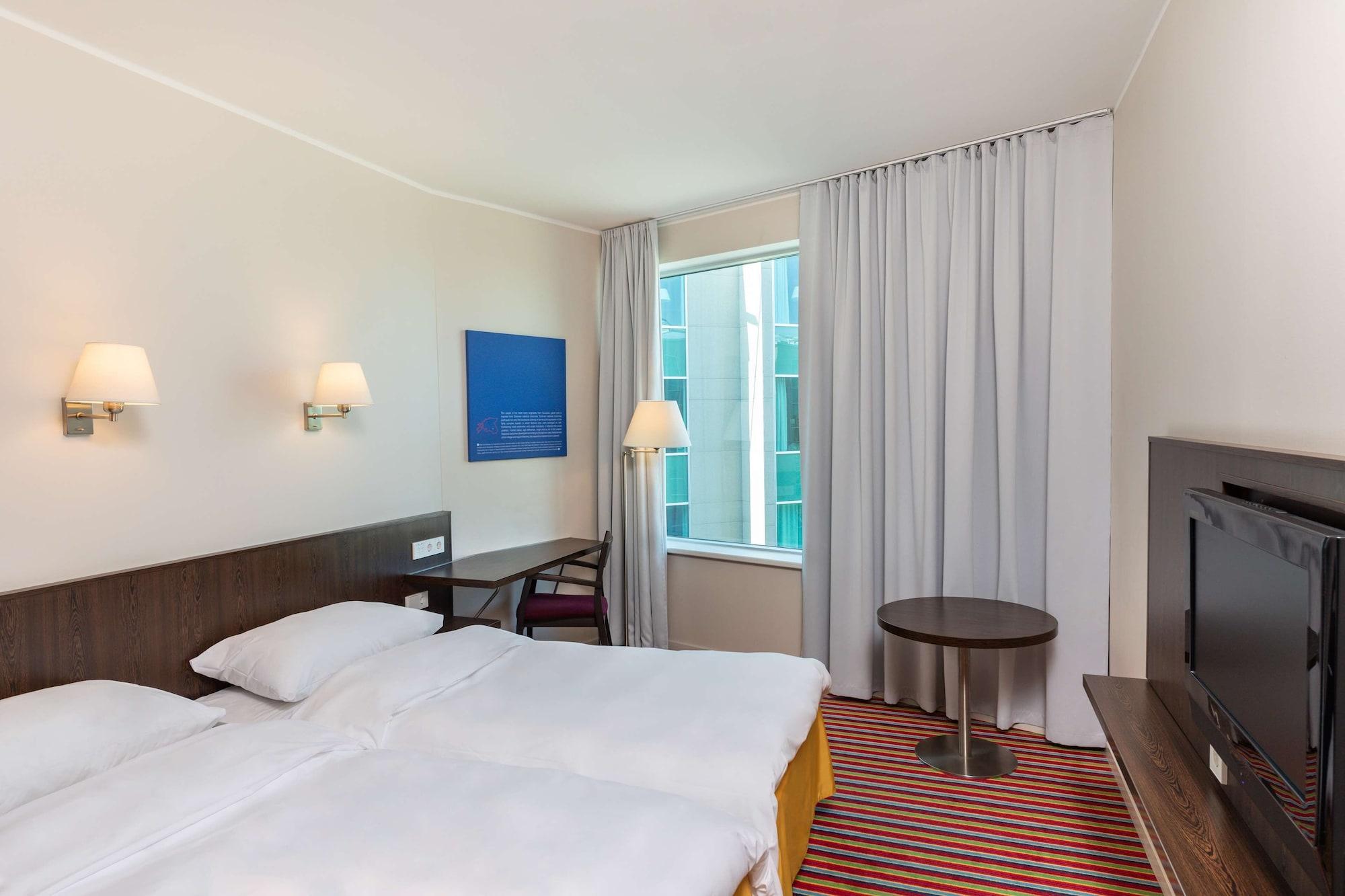 Park By Radisson Meriton Conference &
